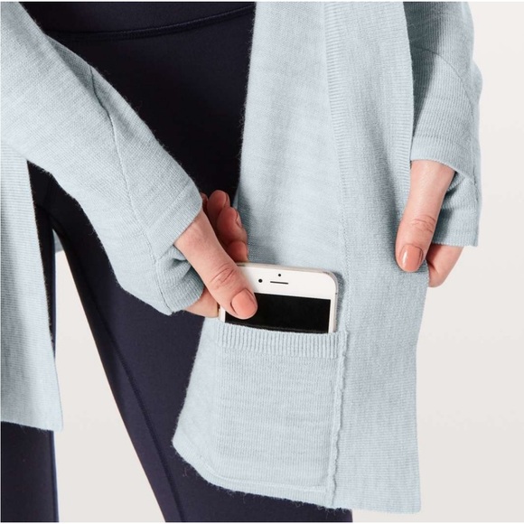 Lululemon Blissful Zen Merino Wool Thumbhole Sweater Cardigan Jacket, Size 8 - Picture 2 of 13